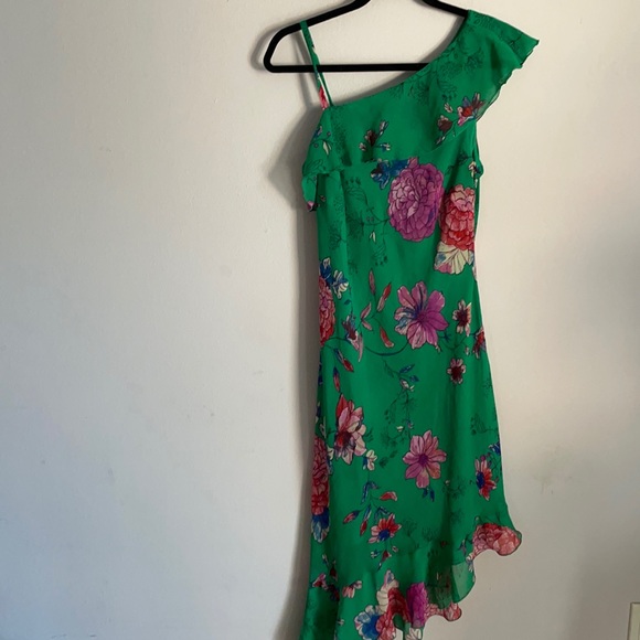 Roz & Ali Dresses Roz And Ali Green Asymmetrical Green Floral Dress Y2k 9s 2000s Midi Dress